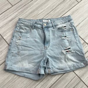 Judy blue shorts